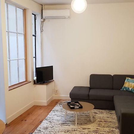 Appartement Avec Cour ★ Spacieux ★ Hyper Centre กัสทร์ ภายนอก รูปภาพ