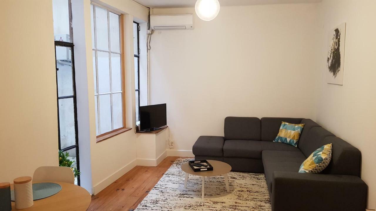 Appartement Avec Cour ★ Spacieux ★ Hyper Centre กัสทร์ ภายนอก รูปภาพ